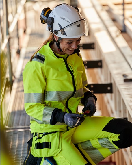 fristads-huomiotakki