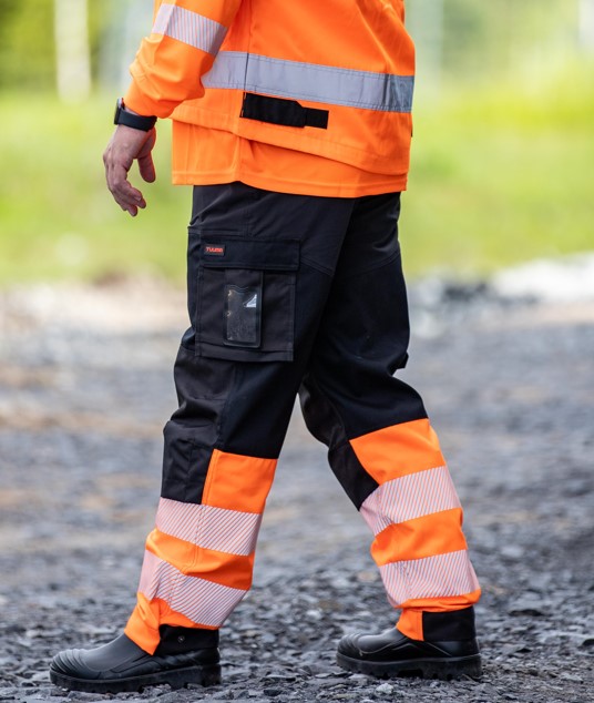 huomiohousut-edullisesti