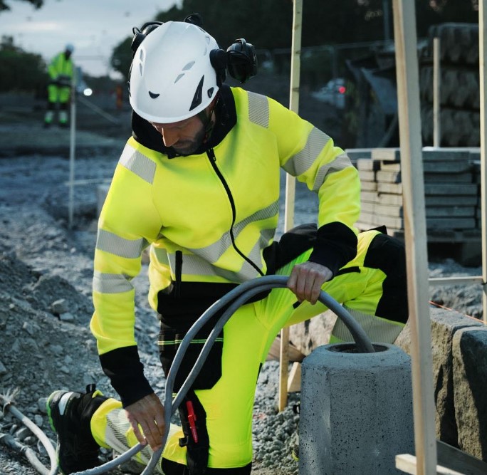 snickers-huomiohousut