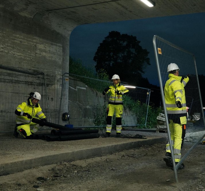 snickers-huomiovaatteet