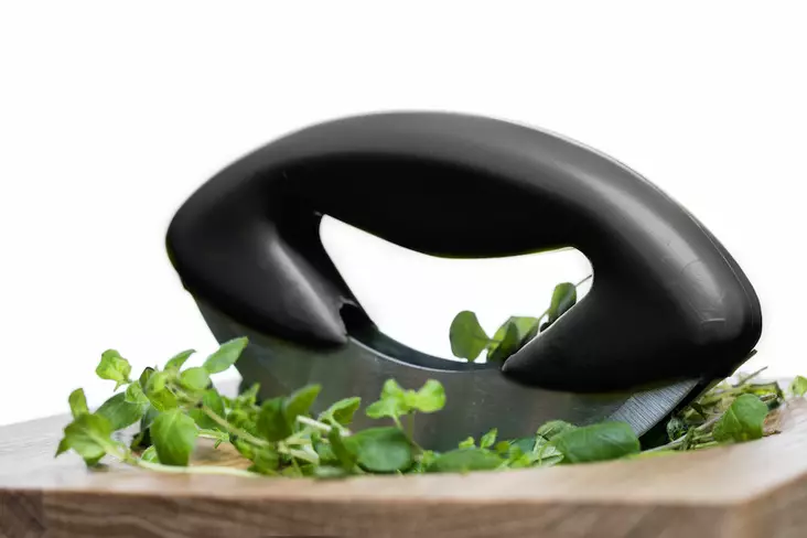 Sagaform Yrttileikkuri, musta - Koti ja Keittiö - 5016719 - 1